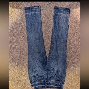 90s Vintage Levi 505 Straight Leg Jeans (women’s)